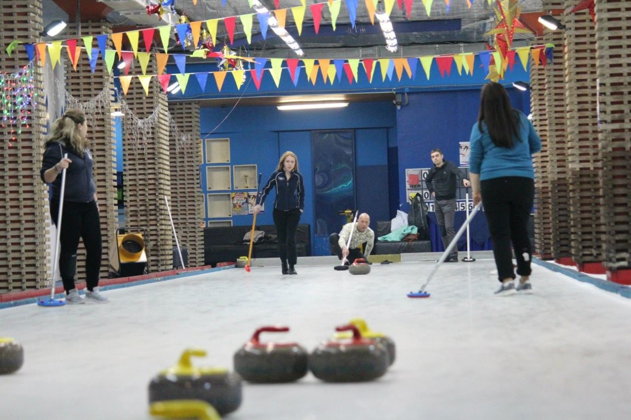 Кёрлинг | 10.04.2016. Галерея Фантим