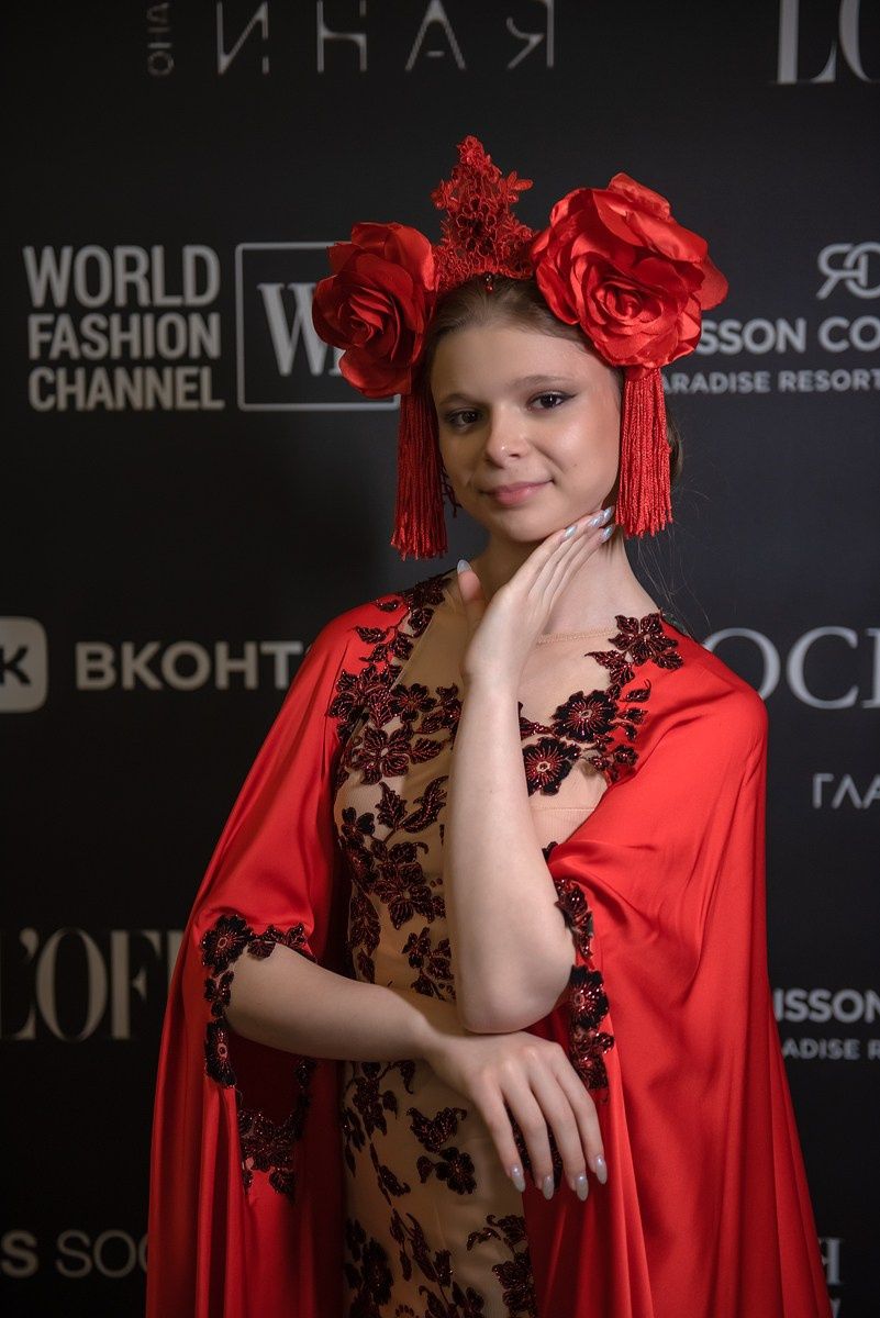 SochiFashionWeek2024 дизайнер Анохина Светлана. Семейный и коммерческий фотограф в Сочи Александр Бодунов