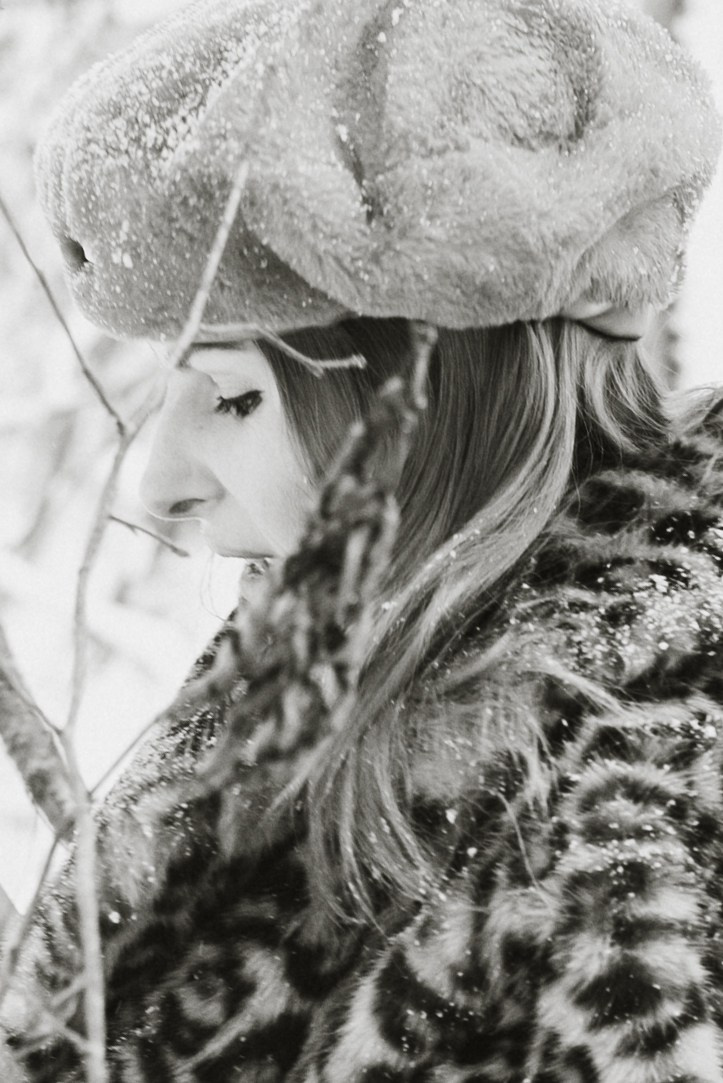 Свадебная съёмка в зимнем лесу. Фотоведьма Дарья Нечинская