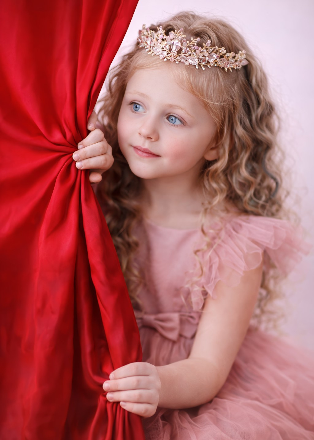 Пятый день рождения Алисы. Семейный и детский фотограф в Москве Юлия