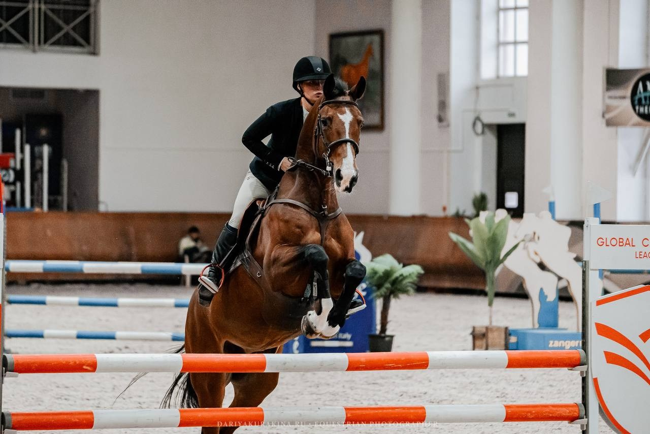 ВСЕРОССИЙСКИЕ СОРЕВНОВАНИЯ ПО КОНКУРУ КСК «ВИВАТ, РОССИИЯ». Куракина Дарья • Конный фотограф