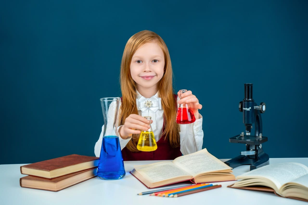 ШКОЛЬНАЯ СЪЕМКА (БЕЗ АЛЬБОМА). Школьная фотостудия «Like Moment» в Строгино