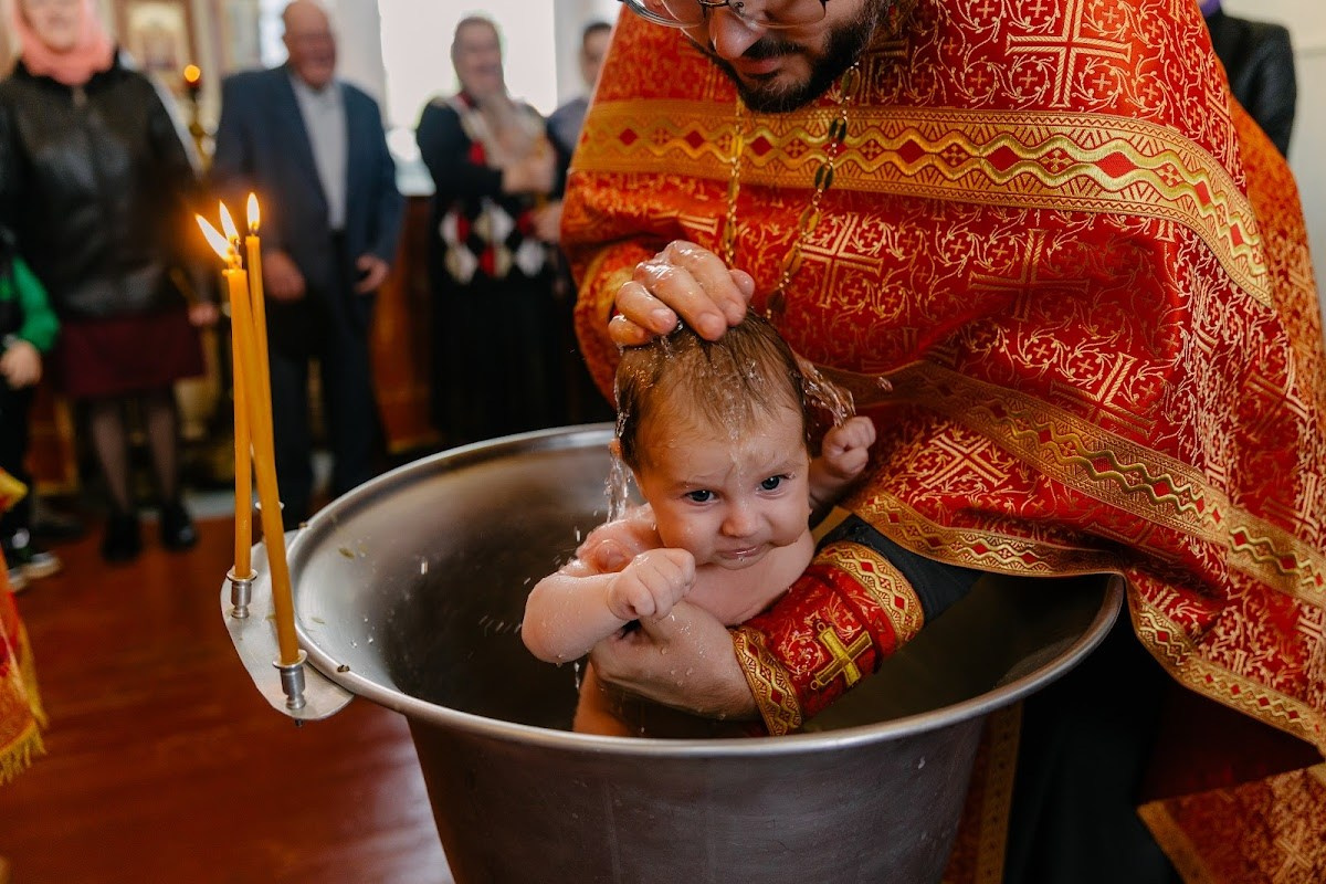 Крещение Дмитрий и Виктория. Шедевры для Вас! Фотограф и Видеограф в Краснодаре Пахиев Руслан