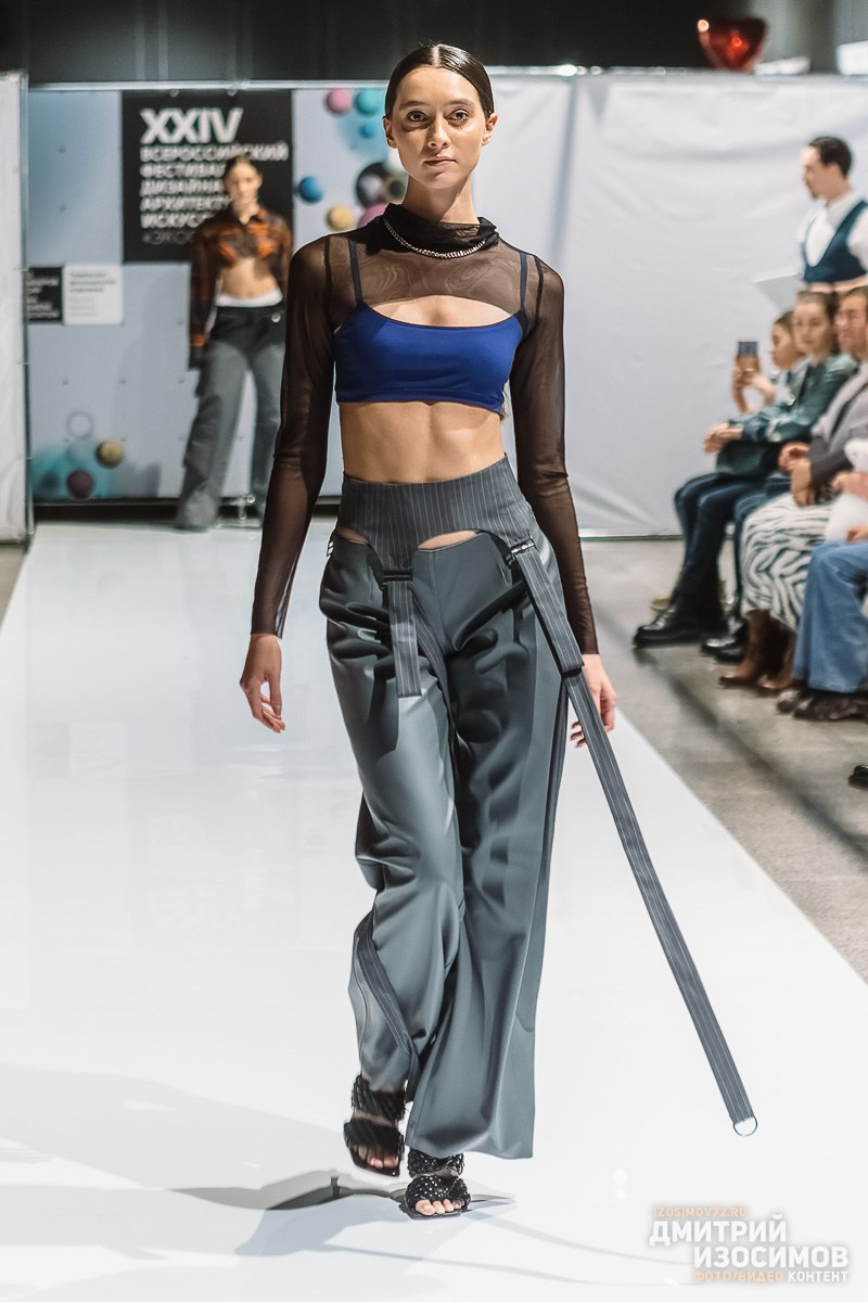 Модельный показ