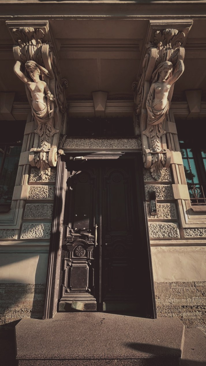 СПб в iPhone. Место {не}банальных фото