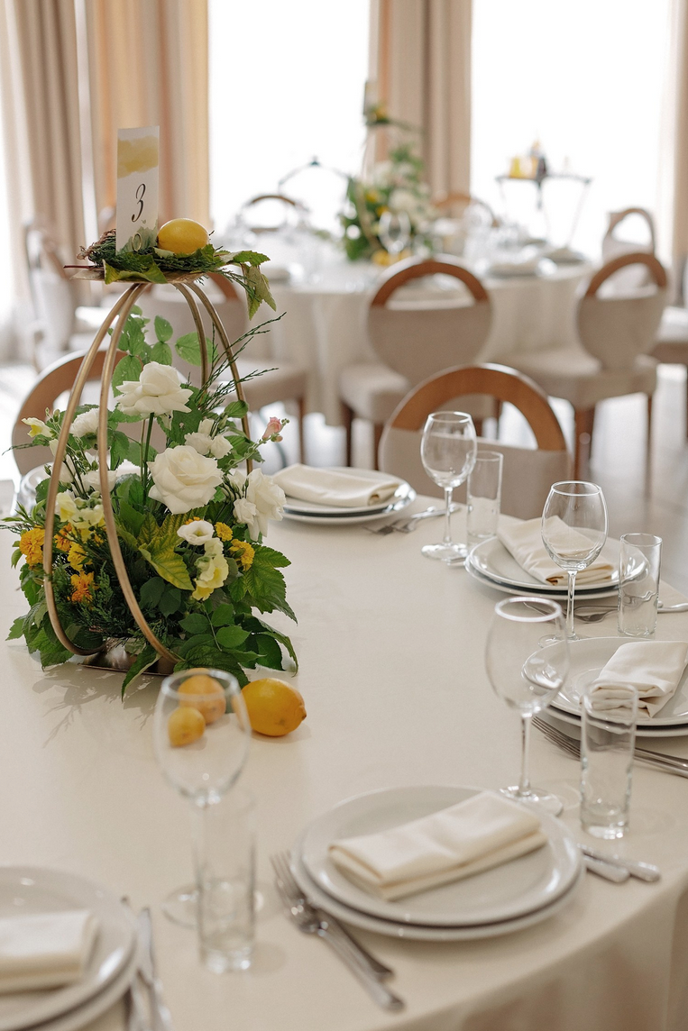 Площадка № 3-2. Свадебный организатор Москва