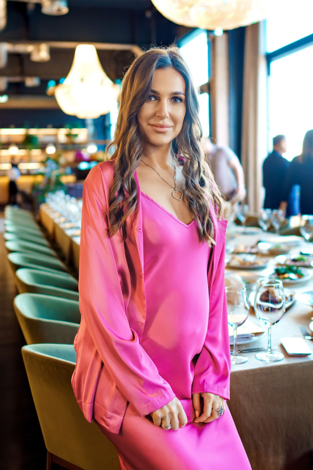 ДНИ РОЖДЕНИЯ ВЗРОСЛЫХ. Фотограф и видеограф для бизнеса в Москве — фуд, рестораны, интерьер, контент | Sizov Studio