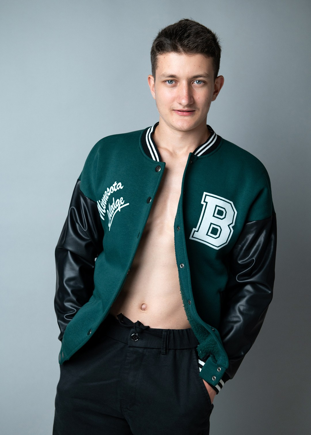 Модельное портфолио в Москве и СПБ. Портретный фотограф в Москве и Санкт-Петербурге