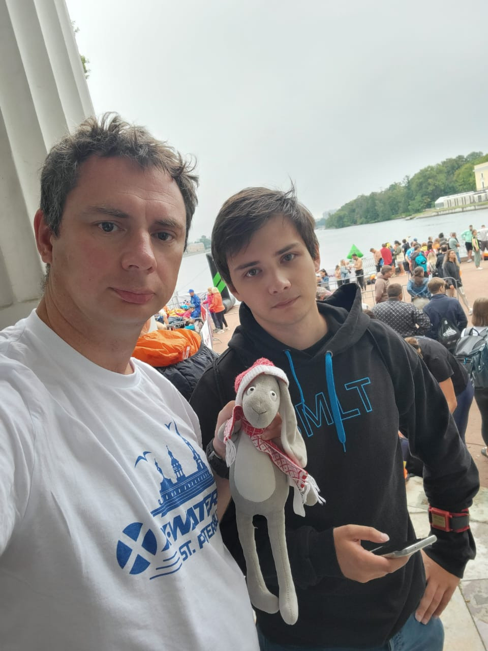 Сгонял с нами в Питер