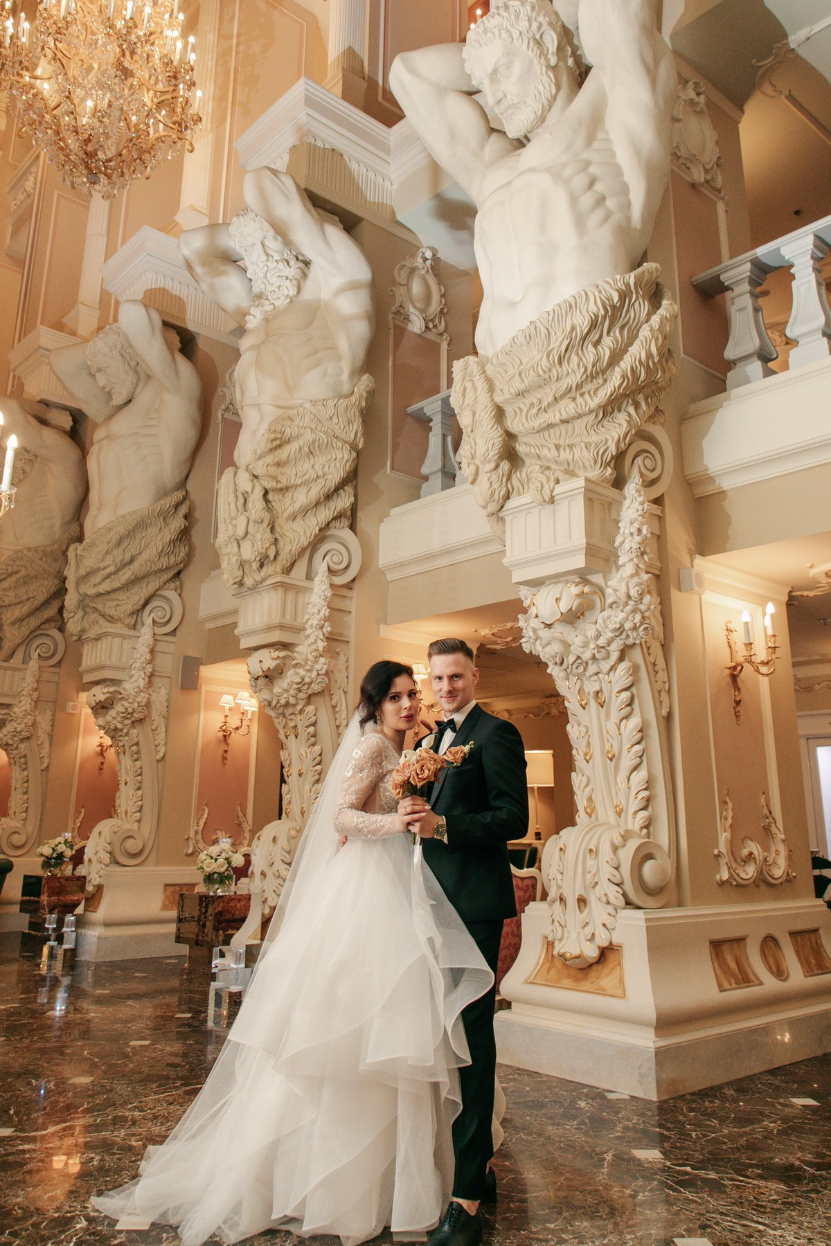 провести свадьбу в спб, какой торт выбрать на свадьбу, где заказать банкетный зал питер, лофт для проведения свадьбы какой, посоветуйте фотографа, посоветуйте визажиста, свадебный букет где купить спб санкт петербург