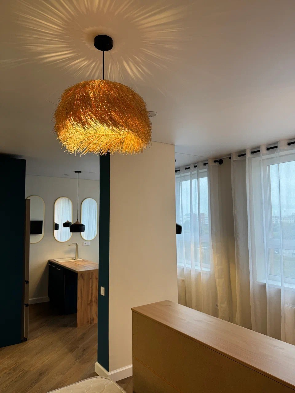 Etalonpotolok установка натяжных потолков в г. Екатеринбург. Бесплатный замер