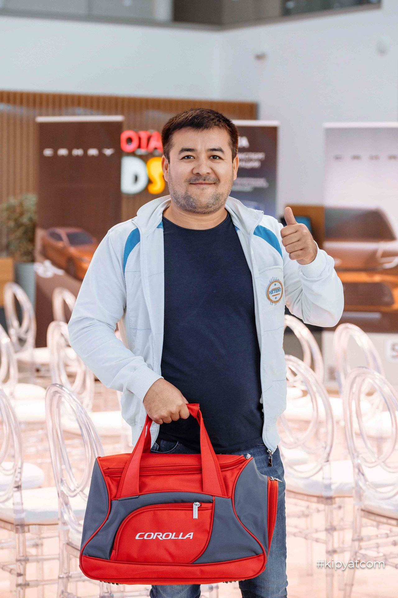 Test Drive TOYOTA CAMRY 80