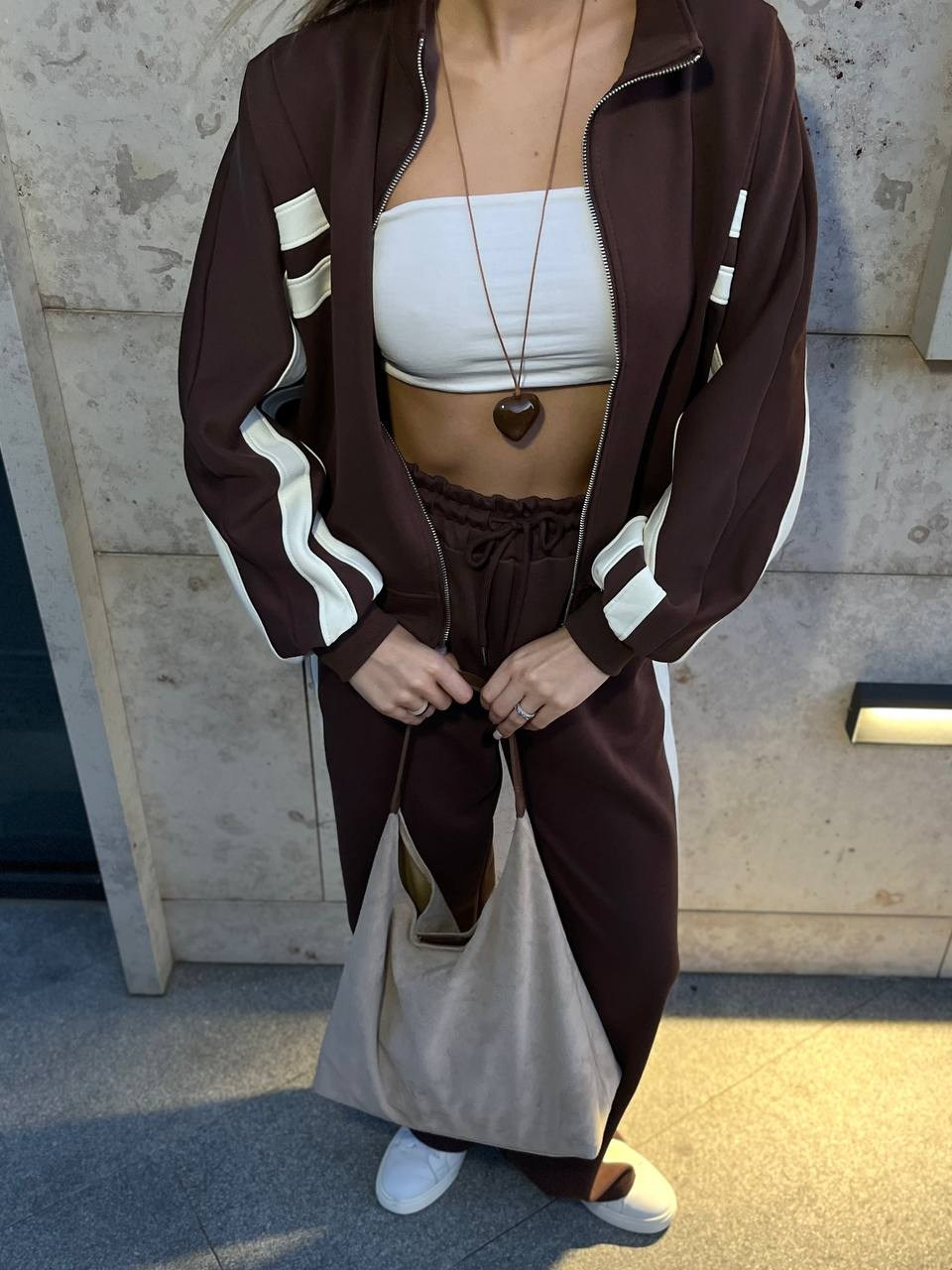 Вероника Д Размер S-М, Рост 168, Параметры 88/62/90. LUNAPRO Дом стильных, сборных и индивидуальных съемок для брендов