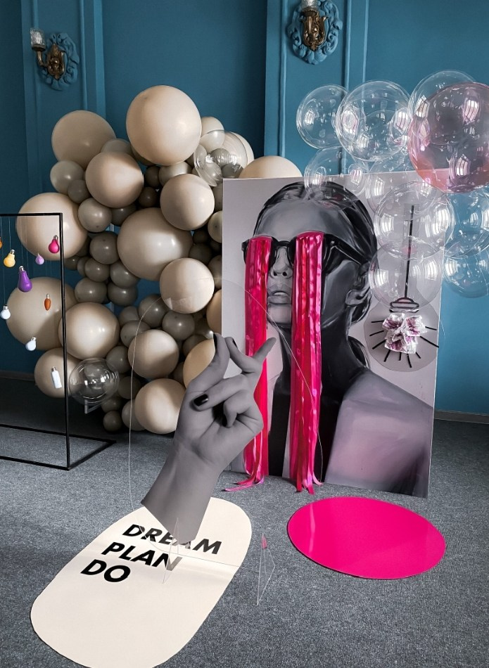 Фотозона 43 000 руб.