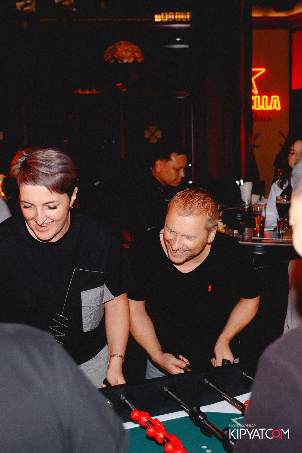 Harat's Irish Pub. Кипятком Караганда