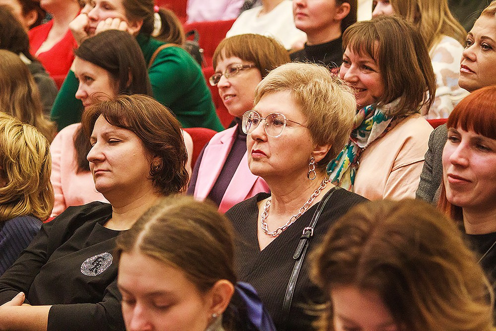 Стендап Ольги Савельевой «Всё обязательно наладится». Детский и семейный фотограф, фотограф мероприятий Нижний Новгород