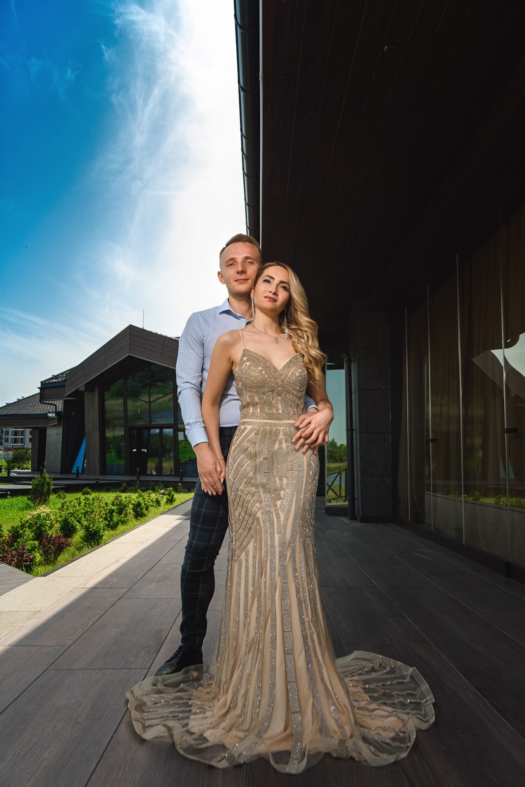 Фотосессиия для пары влюбленных. Компания и фотошкола по созданию контента в Москве