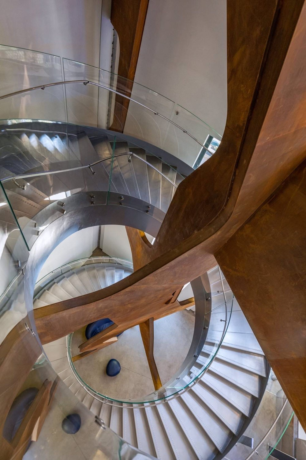 World of Staircases — personal project of photographer Vadim Sherbakov. Vadim Sherbakov Portfolio