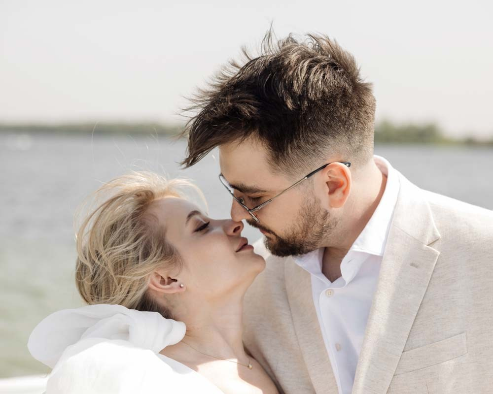 Любовь и ветер. Владимир Киселев — свадебный фотограф в Саратове, Москве и по всему миру