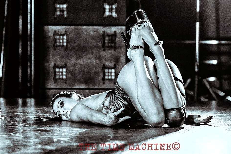 ПОЛДЭНС И ГИМНАСТИКА. Фотограф для маркетплейсов Михаил Бове