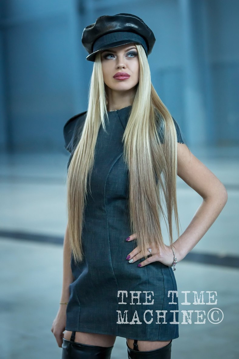 FASHION. Фотограф для маркетплейсов Михаил Бове