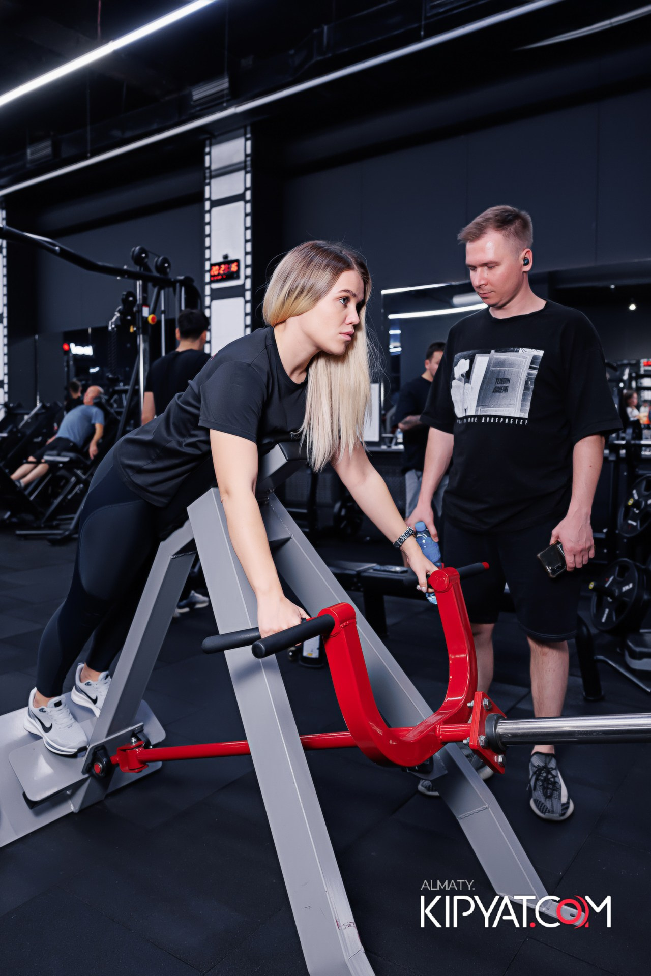 3 ГОДА FITNESS BLITZ ISKRA. КИПЯТКОМ АЛМАТЫ!