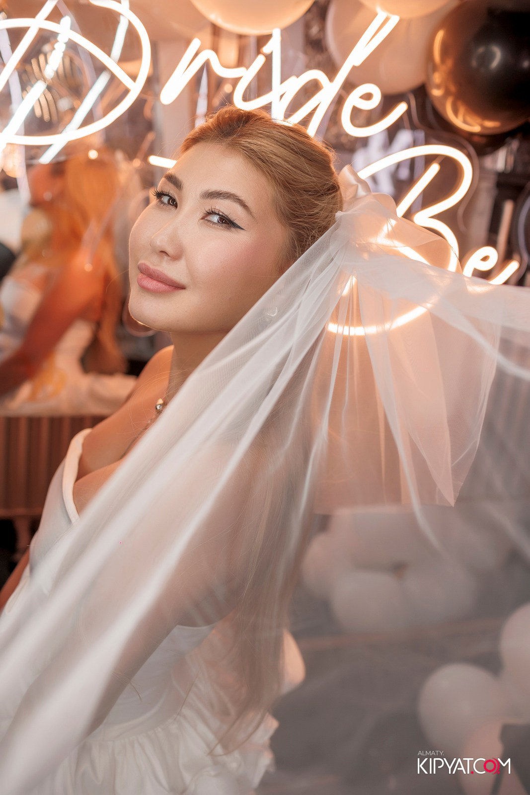 MOOD KARAOKE & TERRACE. КИПЯТКОМ АЛМАТЫ!