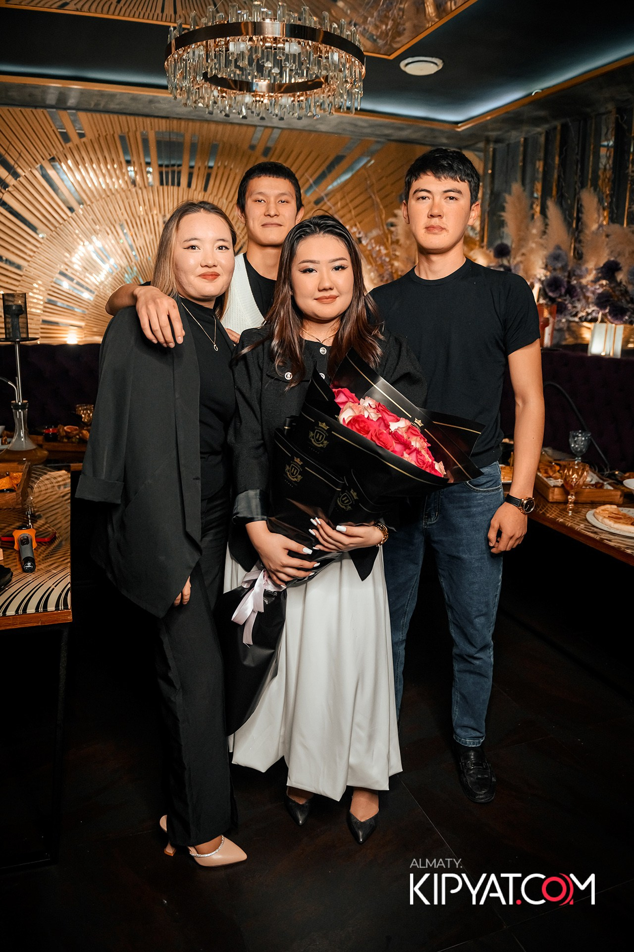 УХО И МЕДВЕДЬ НА ГАГАРИНА. КИПЯТКОМ АЛМАТЫ!