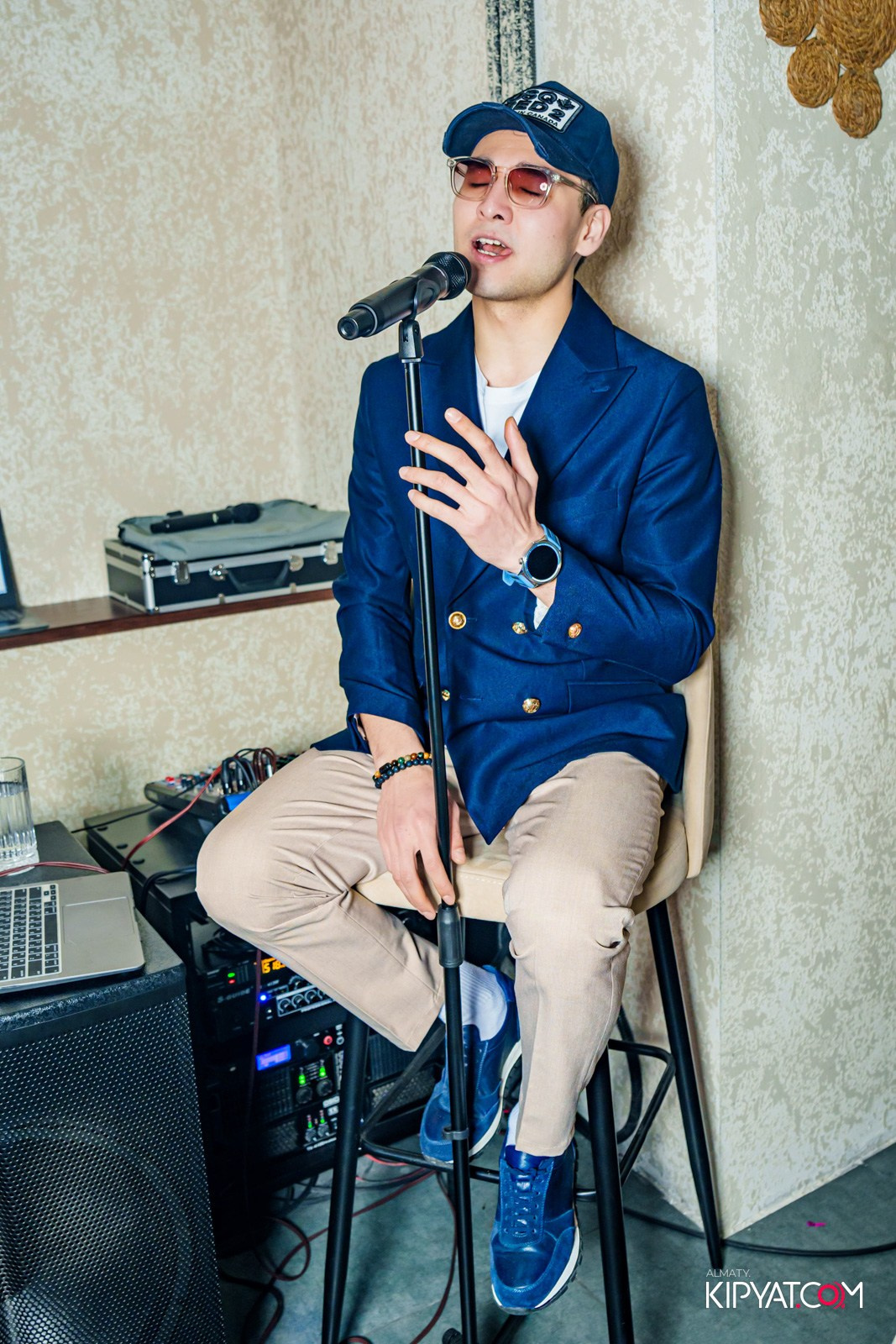 BAY RESTAURANT & BAR. КИПЯТКОМ АЛМАТЫ!