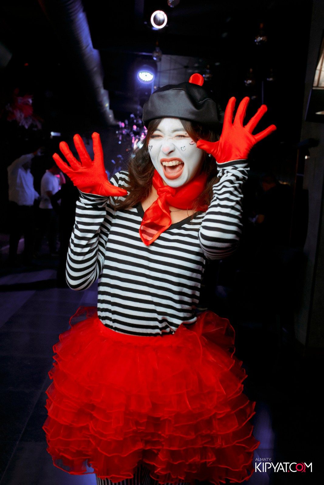 ДОРОГАЯ, Я НЕ ПИЛ. КИПЯТКОМ АЛМАТЫ!