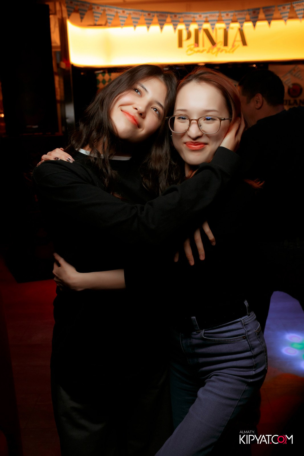 OKTOBERFEST -ПИНТА НА СЕЙФУЛЛИНА. КИПЯТКОМ АЛМАТЫ!