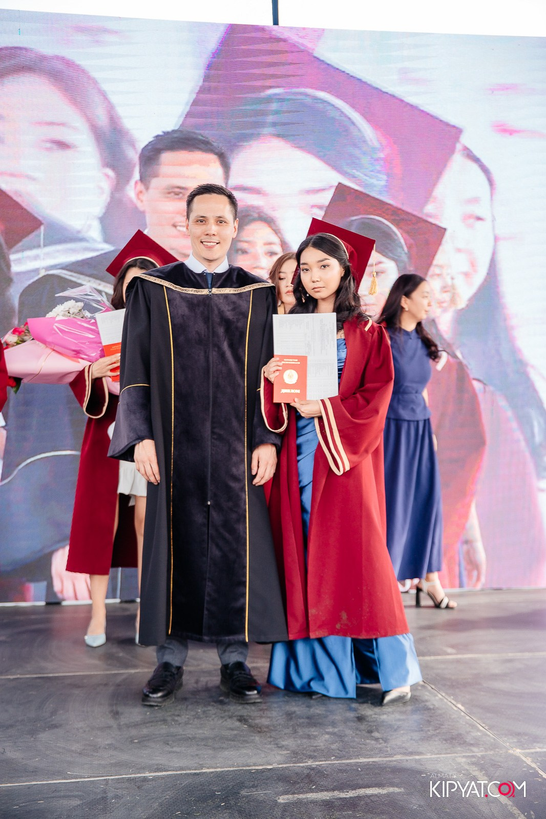 ВРУЧЕНИЕ ДИПЛОМОВ — НАРХОЗ КОЛЛЕДЖ. Part 4. КИПЯТКОМ АЛМАТЫ!