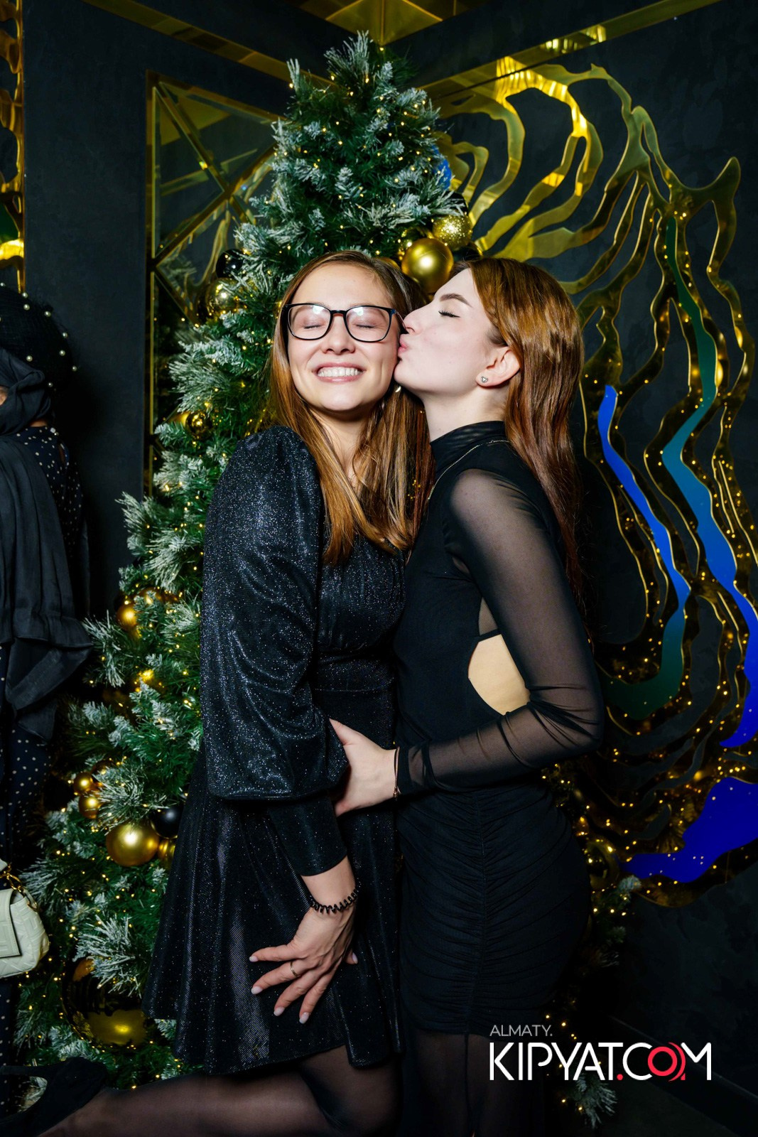 MOOD KARAOKE & TERRACE. КИПЯТКОМ АЛМАТЫ!