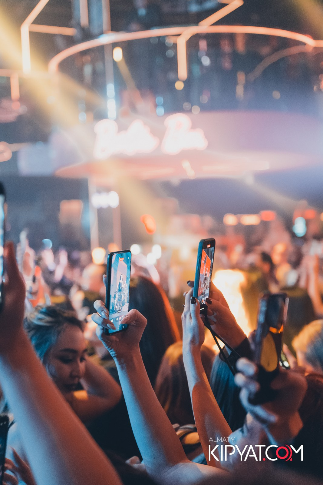 SANTA BARBARA — ВЫСТУПЛЕНИЕ ОЛЬГИ СЕРЯБКИНОЙ. КИПЯТКОМ АЛМАТЫ!