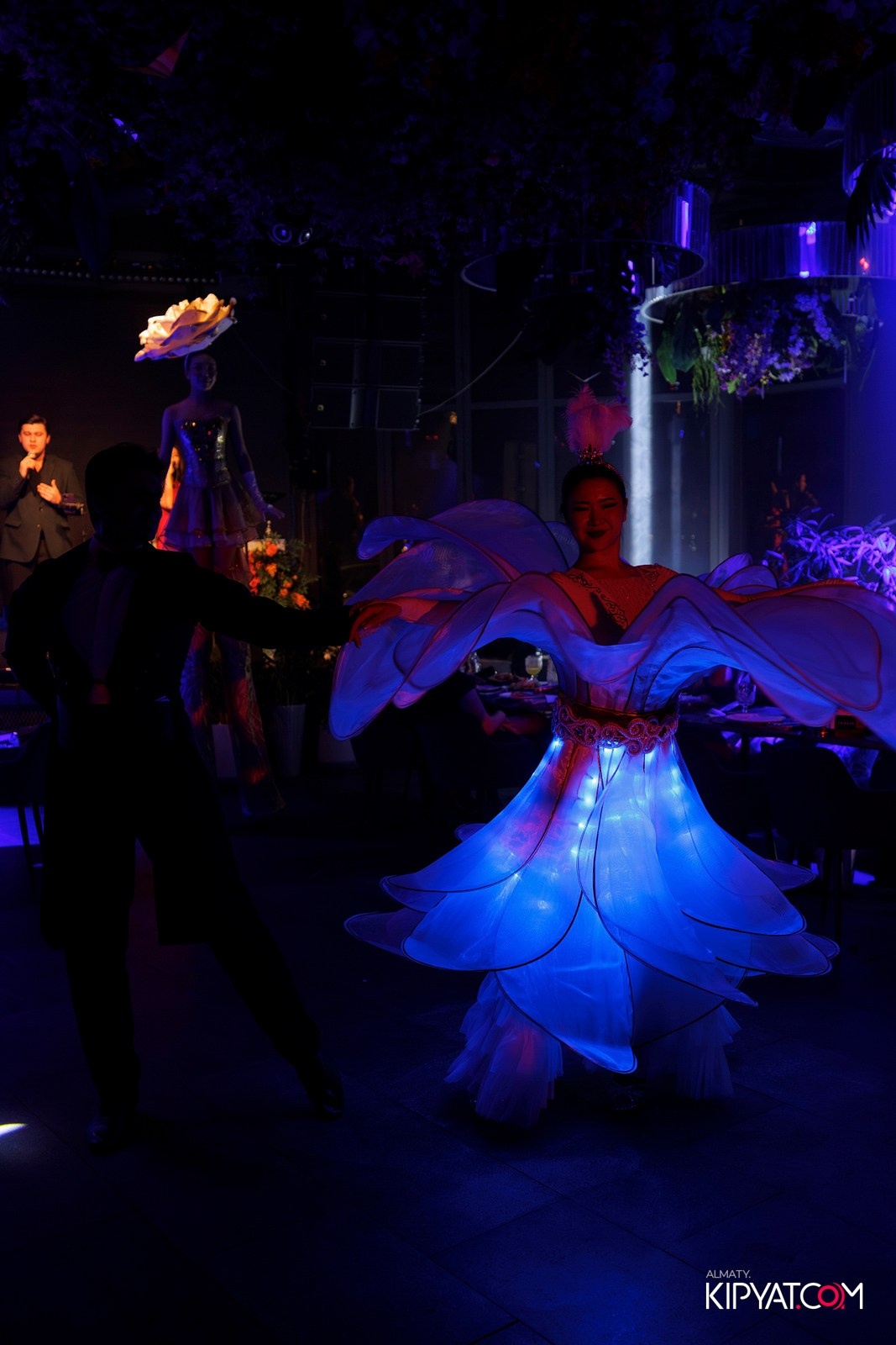 FRIENDS BAR & TERRACE. КИПЯТКОМ АЛМАТЫ! Фотосъемка мероприятий в Алматы