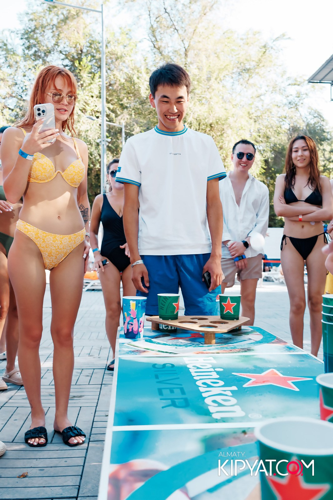 ПЕННАЯ ВЕЧЕРИНКА/ДЫМОВОЕ ШОУ/БАССЕЙН DELIGHT POOL. КИПЯТКОМ АЛМАТЫ!