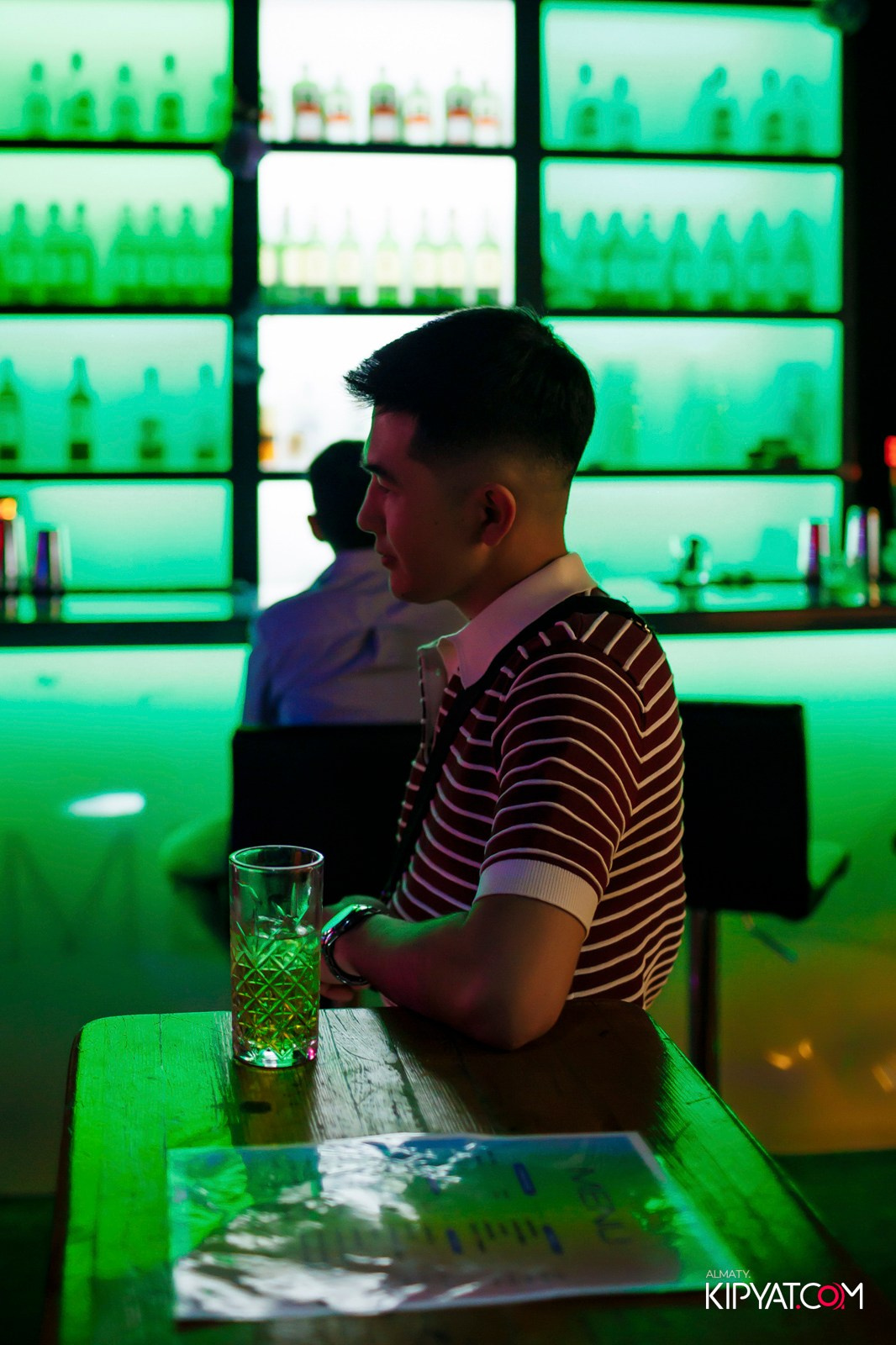 UYAT EMES BAR. КИПЯТКОМ АЛМАТЫ!