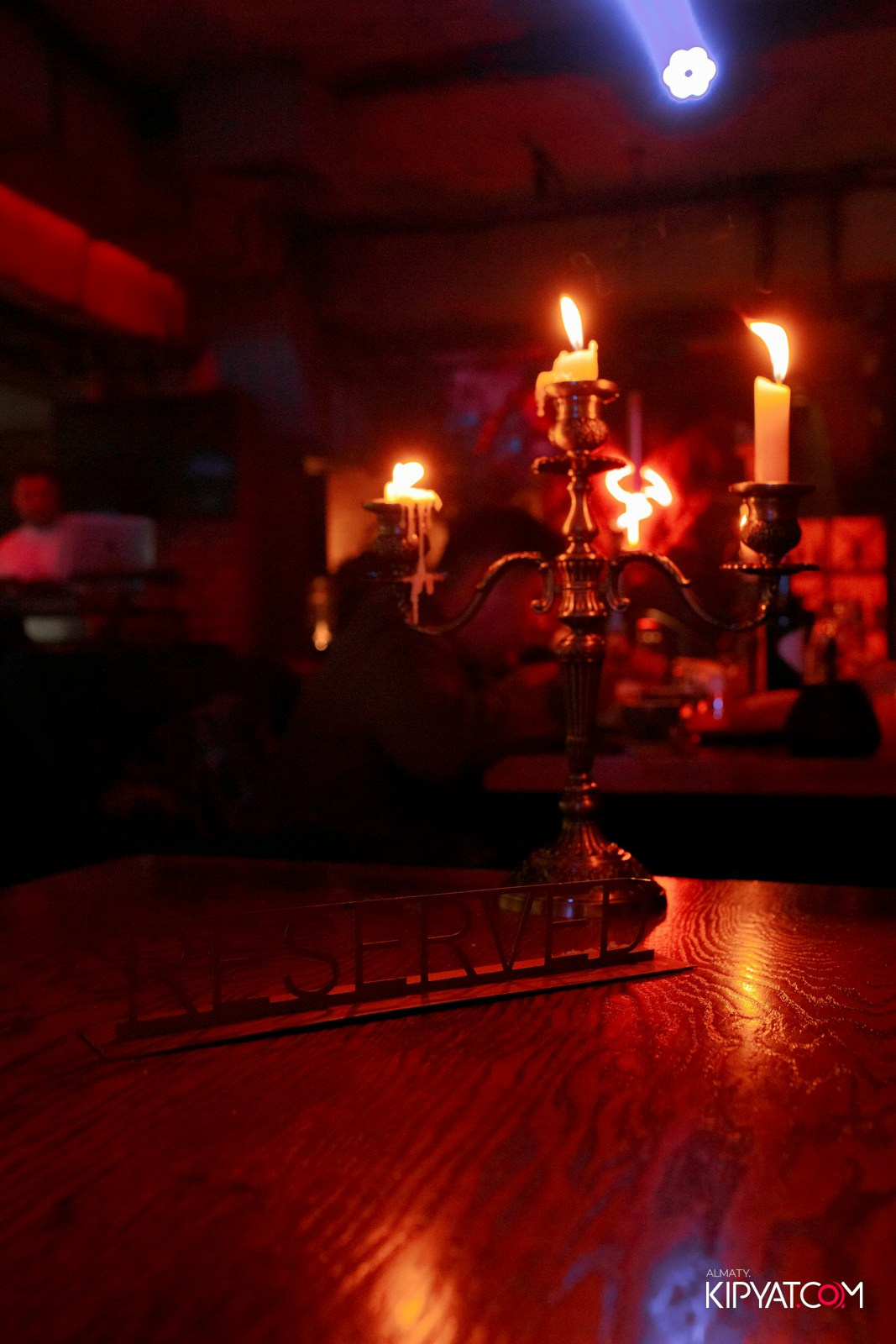 OLOVO BAR НА САТПАЕВА. КИПЯТКОМ АЛМАТЫ! Фотосъемка мероприятий в Алматы