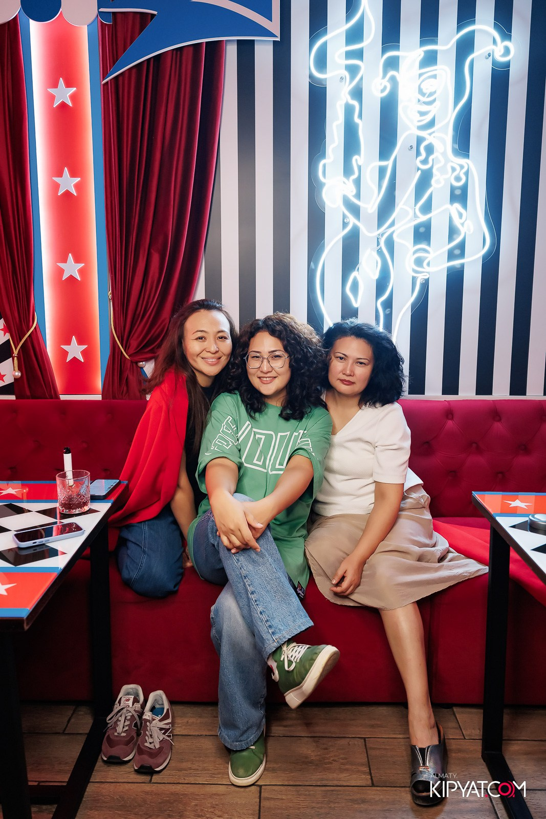 ЗАЯ, НА БИС. КИПЯТКОМ АЛМАТЫ!