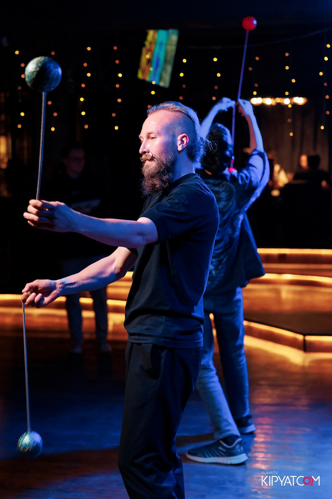 MUNCHEN PUB NA PANFILOVA. КИПЯТКОМ АЛМАТЫ!