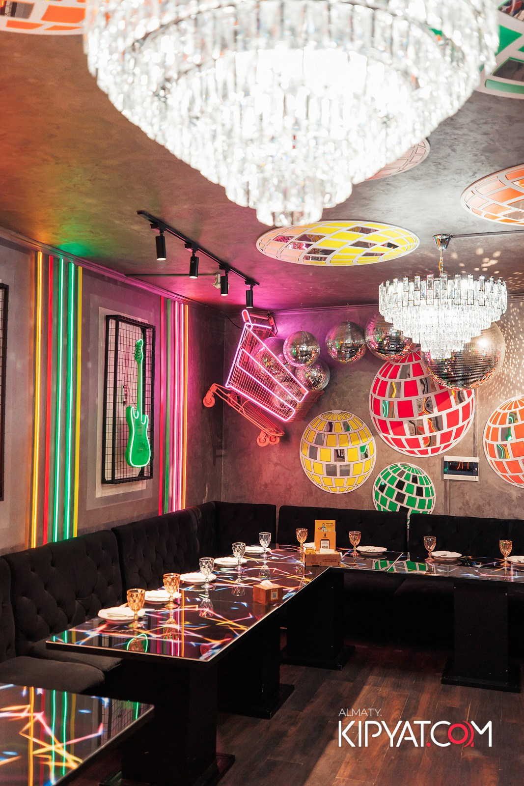 УХО И МЕДВЕДЬ НА САИНА. КИПЯТКОМ АЛМАТЫ!