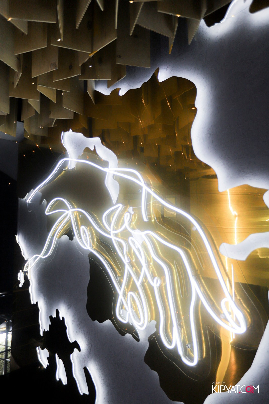 УХО И МЕДВЕДЬ НА САИНА. КИПЯТКОМ АЛМАТЫ! Фотосъемка мероприятий в Алматы