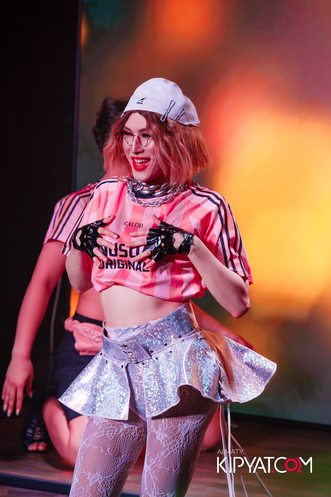 НОЧНОЙ КЛУБ ICON. КИПЯТКОМ АЛМАТЫ!