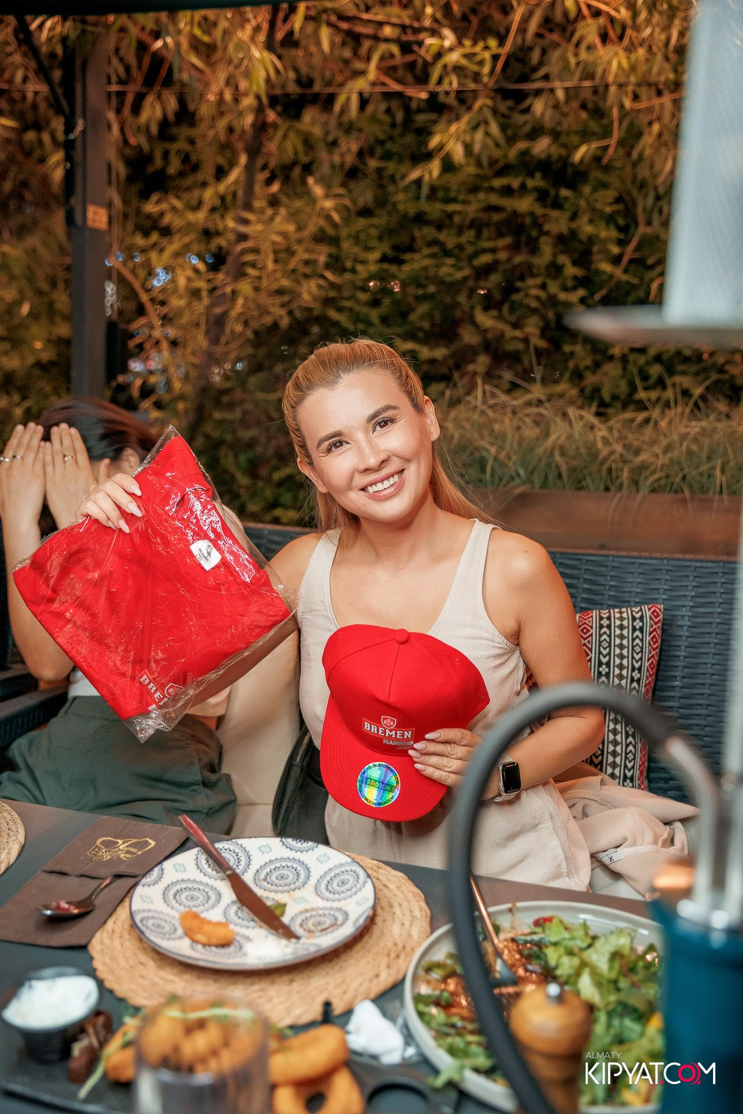 РЕСТОРАН EZO. КИПЯТКОМ АЛМАТЫ!