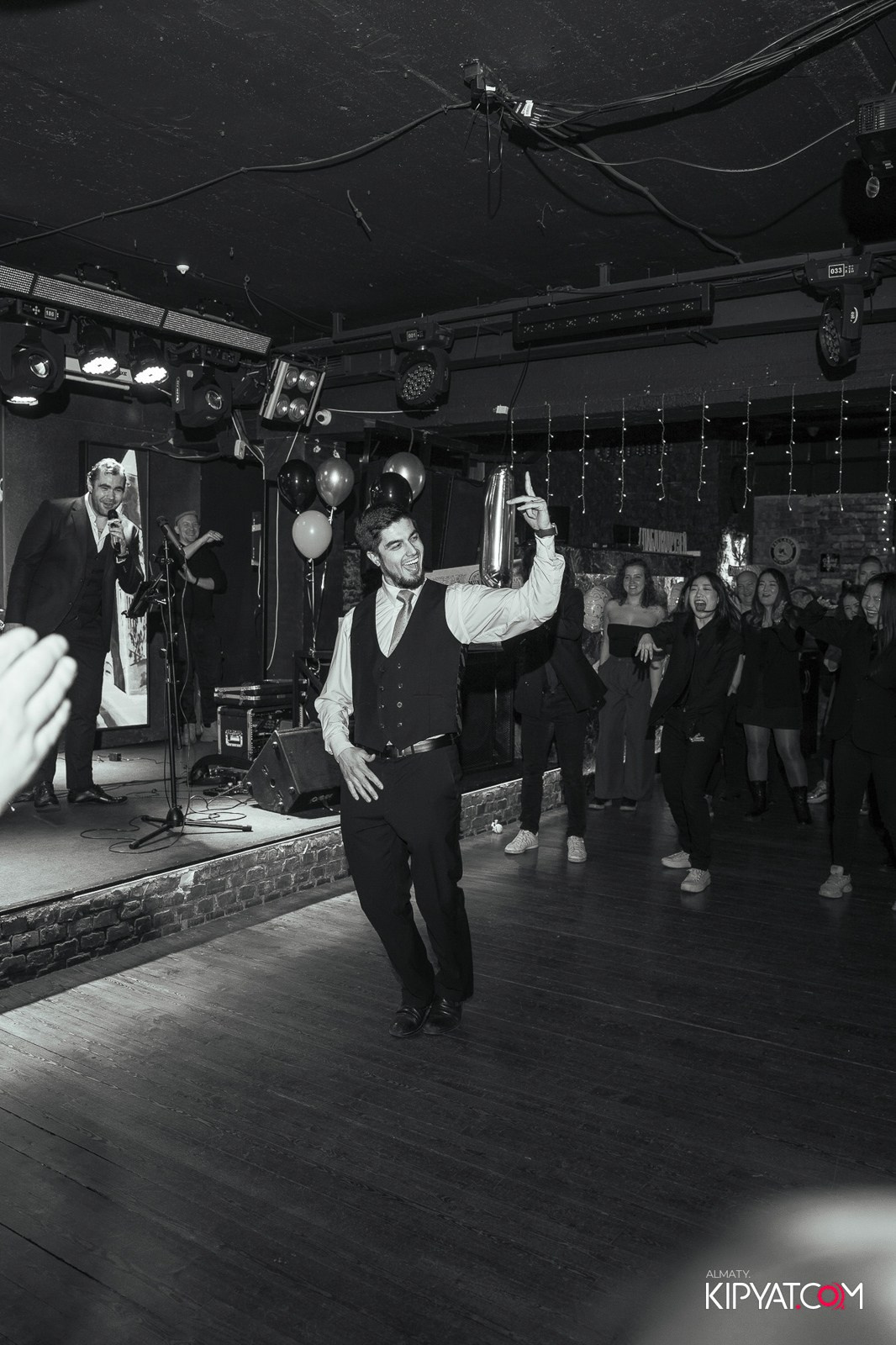 ДЕНЬ РОЖДЕНИЯ — MUNCHEN PUB NA PANFILOVA. КИПЯТКОМ АЛМАТЫ!