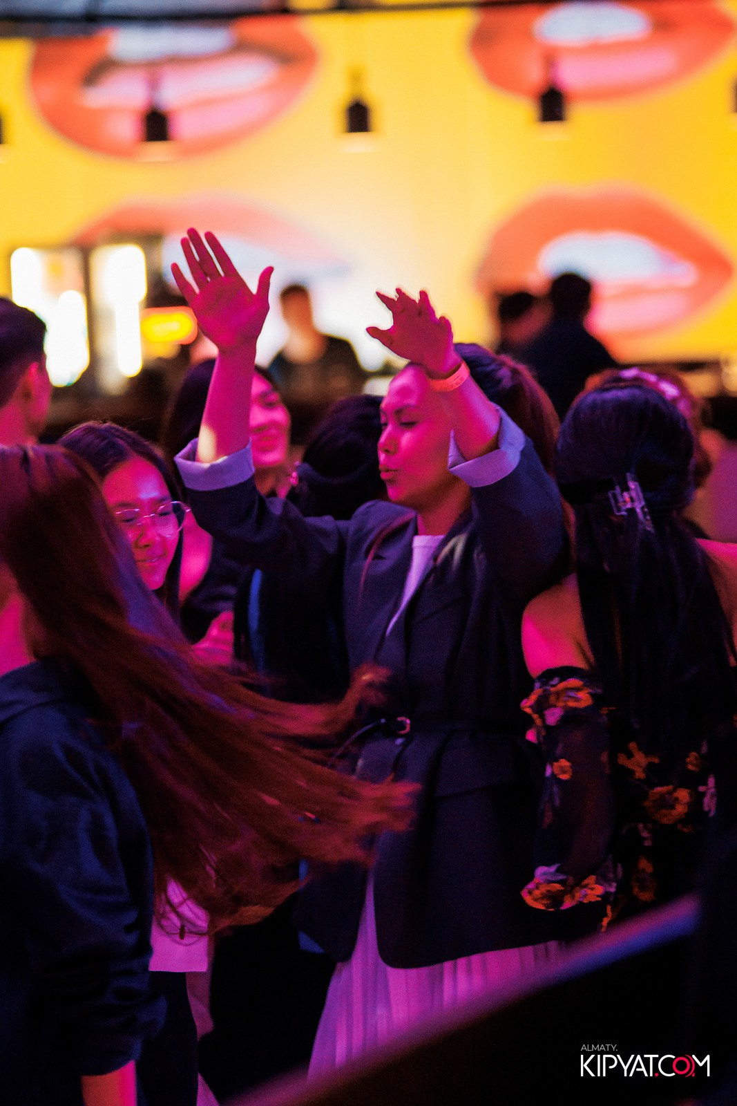 EVENT BAR. КИПЯТКОМ АЛМАТЫ!