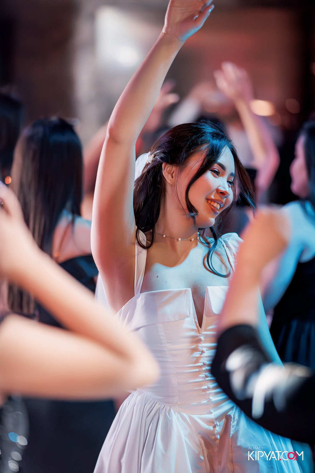 MOOD KARAOKE & TERRACE. КИПЯТКОМ АЛМАТЫ!