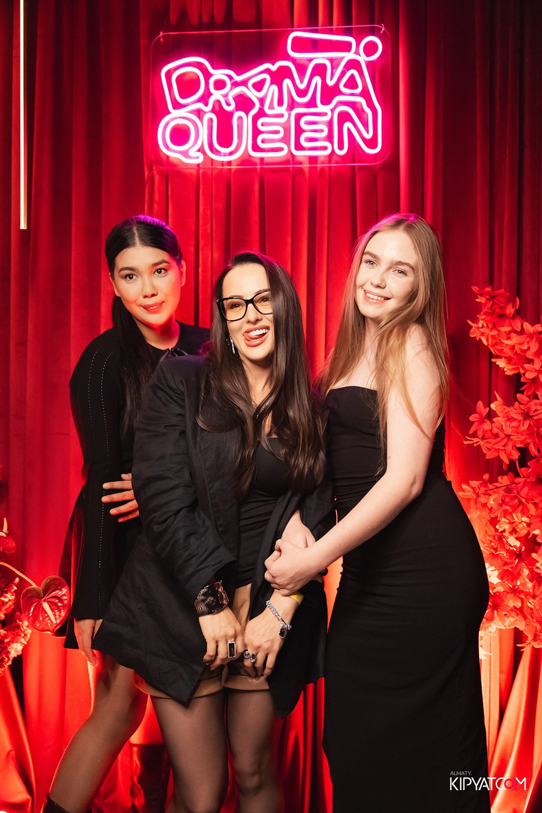 QUEEN. КИПЯТКОМ АЛМАТЫ!