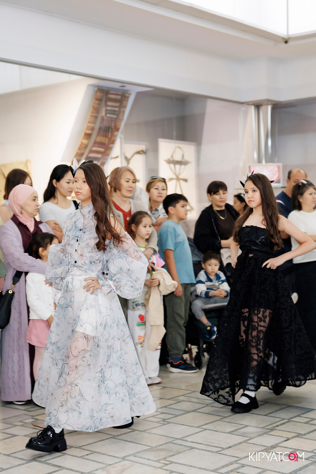 JUNIOR MODELS SHOW. ПЕРФОМАНС НОЧЬ В МУЗЕЕ. КИПЯТКОМ АЛМАТЫ! Фотосъемка мероприятий в Алматы