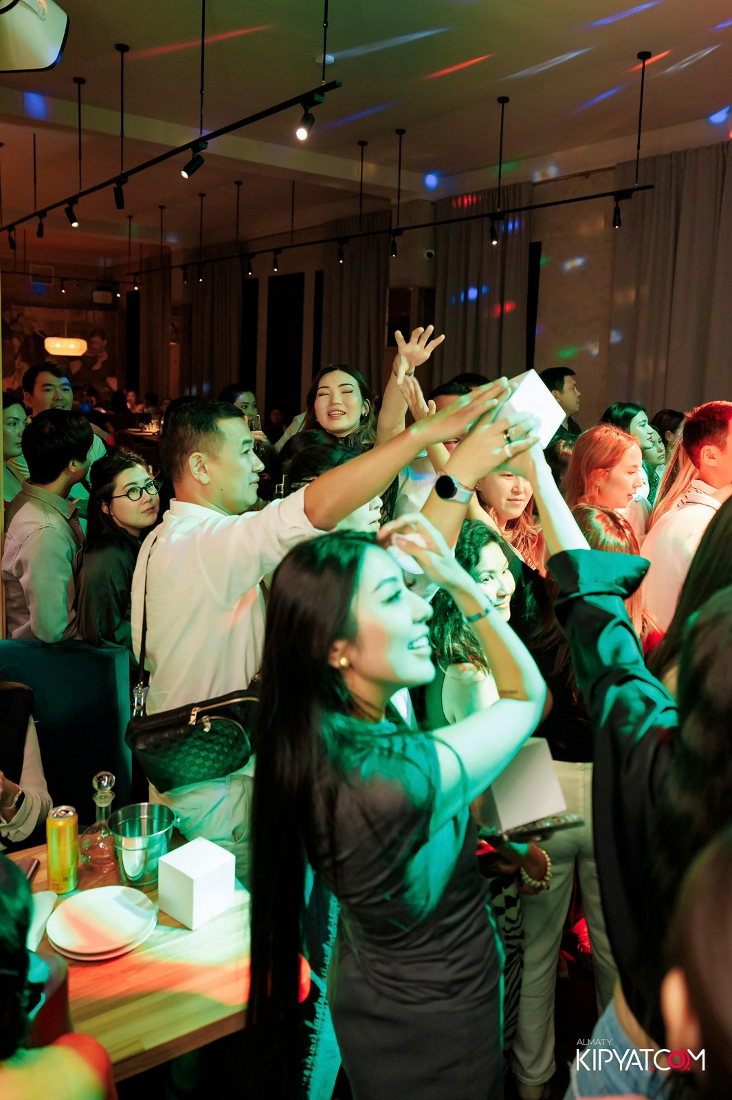 ALEM В PINTA НА ТУЛЕБАЕВА. КИПЯТКОМ АЛМАТЫ!